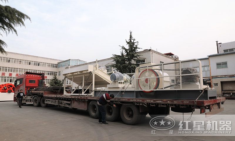 紅星機(jī)器輥式破碎機(jī)廠家現(xiàn)貨直發(fā) 紅星機(jī)器輥式破碎機(jī)廠家現(xiàn)貨直發(fā)