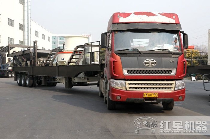 移動型石灰石打砂機(jī) 移動型石灰石打砂機(jī)