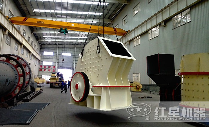 粗碎錘擊式破碎機(jī)發(fā)貨 粗碎錘擊式破碎機(jī)發(fā)貨