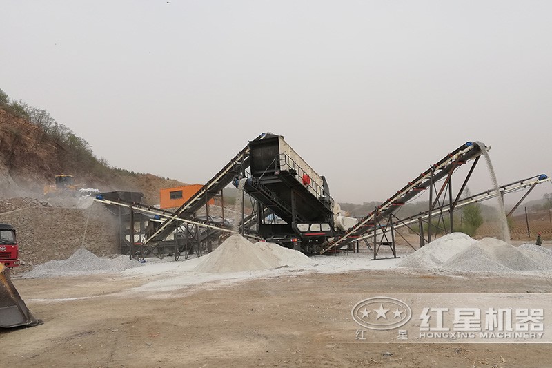 紅星石場移動(dòng)磨石子機(jī)器現(xiàn)場