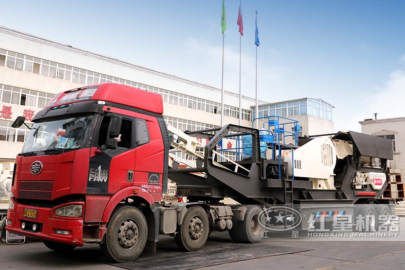 輪胎移動(dòng)破碎機(jī)發(fā)貨中，歡迎來廠參觀