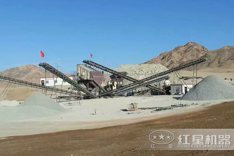 碎石破碎設備現(xiàn)場 碎石破碎設備現(xiàn)場