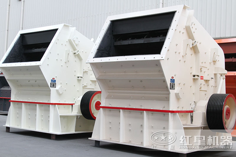 反擊破粒型好，適合對成品規(guī)格要求較高的砂石廠