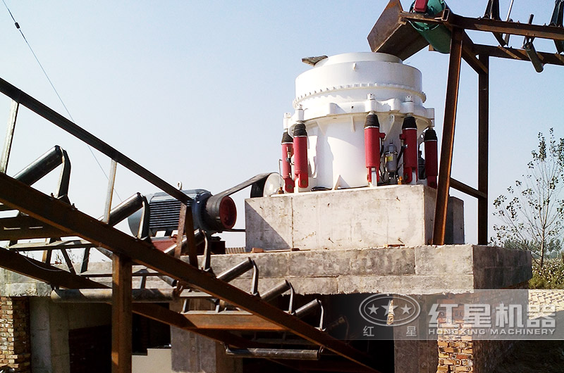 石子廠現(xiàn)在的行情怎么樣？石子破碎機(jī)整套設(shè)備有哪些？